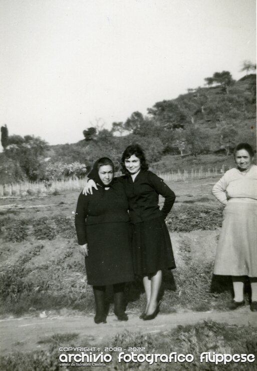 Campagna-dietro-la-chiesa-di-Olivarella-16.4.1961